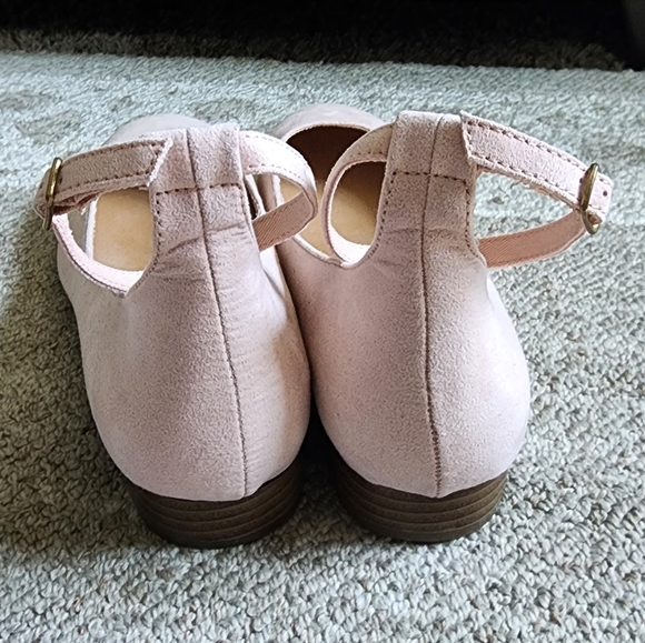 Gap Soft Pink Flats - Picture 6 of 9